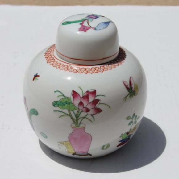 Delightfully Odd Vintage Hong Kong Ginger Jar with Lid, GREAT Gift! - Picture 2 of 10